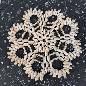 🔥Vintage Handwoven Mid Century Modern Cowrie Puka Shell Placemat Trivet